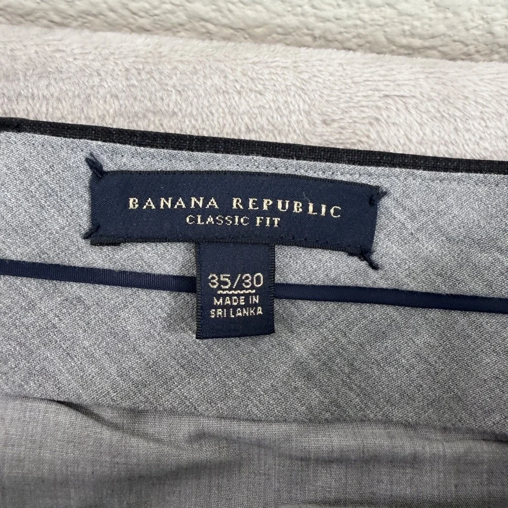 Banana Republic Classic Fit 100% Wool Trouser Pants in Grey Glen Check Men 35x30